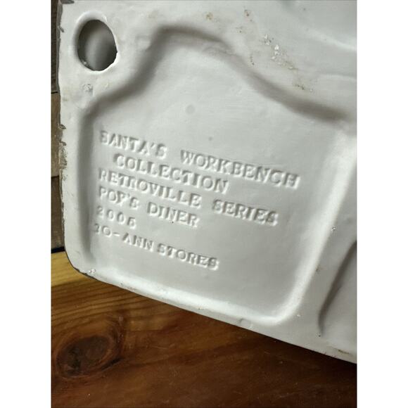 Retro Ville Pop's Diner Santa's Workbench Village Pops Diner 2005 In Box - Picture 5 of 7